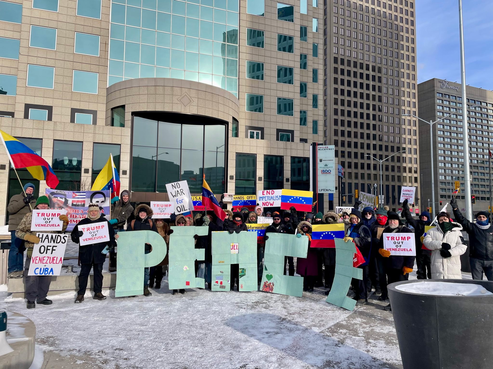 Winnipeggers gather despite cold weather to express support for Venezuela