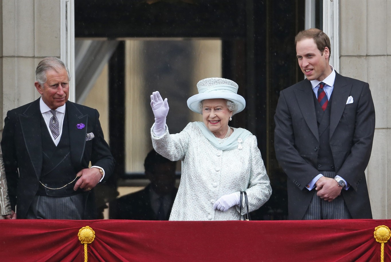 Should Canada cut ties with the British monarchy?