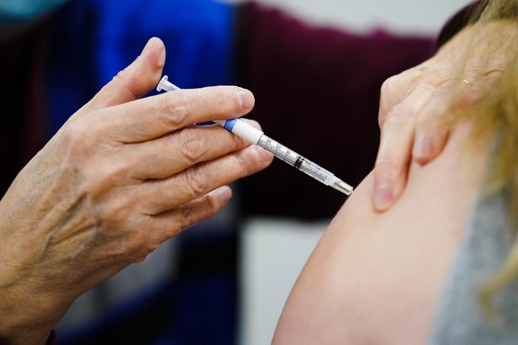 Manitoba Health Coalition urges province to reconsider vaccine distribution