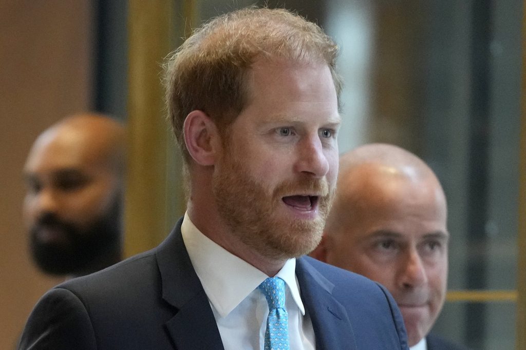 Prince Harry makes surprise Grey Cup appearance in Vancouver