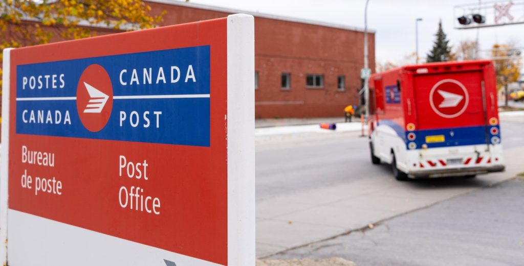 Postal union issues 72-hour strike notice to Canada Post