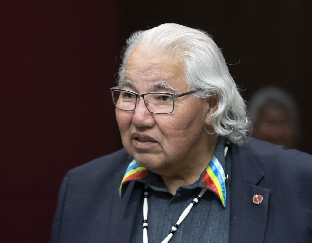 Memorial in Winnipeg on Sunday for judge, senator, TRC chair Murray Sinclair