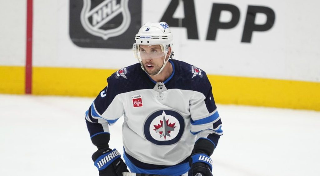 Jets defenceman Brenden Dillon won't play Game 4 vs. Avalanche