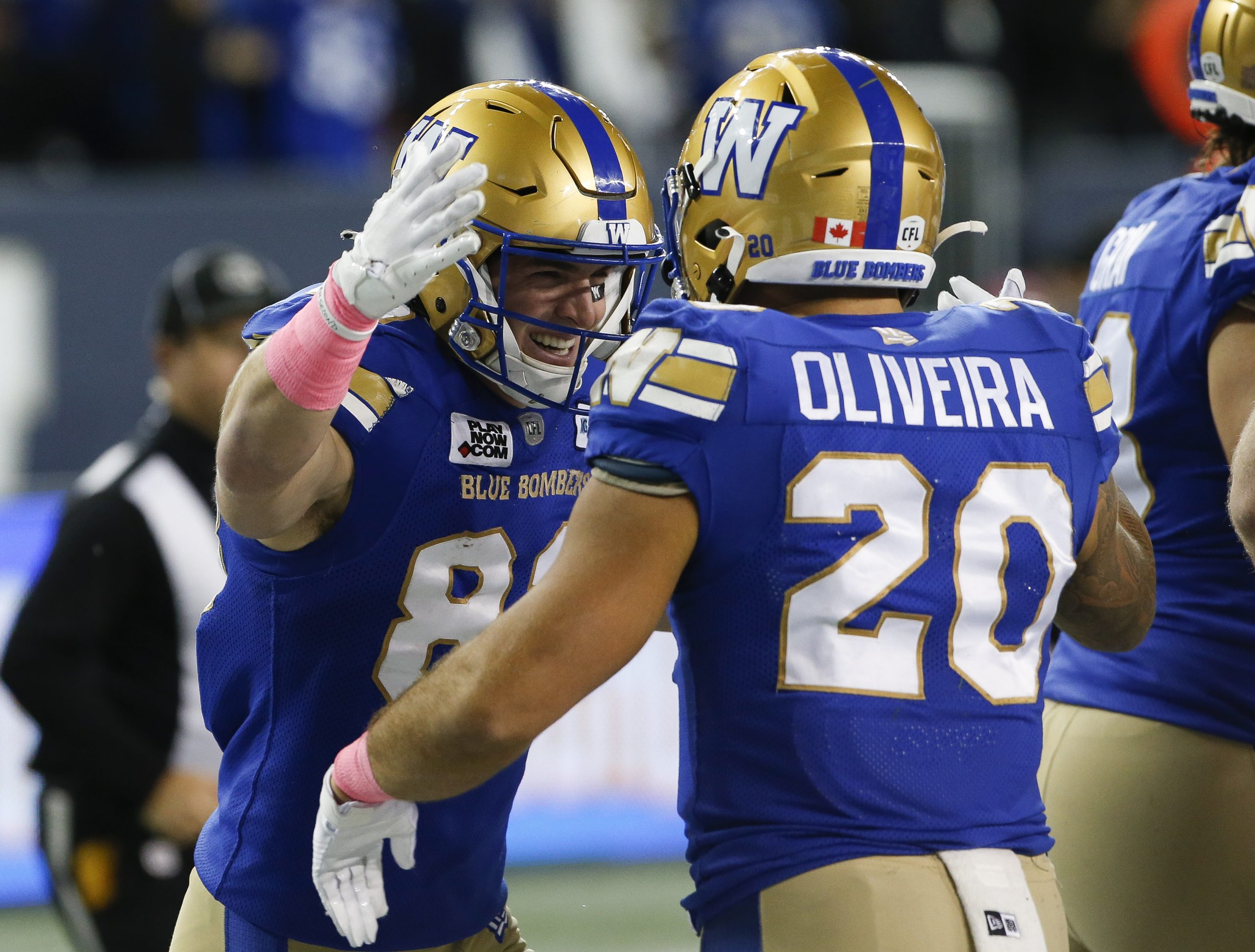 Canadian Brady Oliveira agrees to terms to remain with Winnipeg Blue Bombers