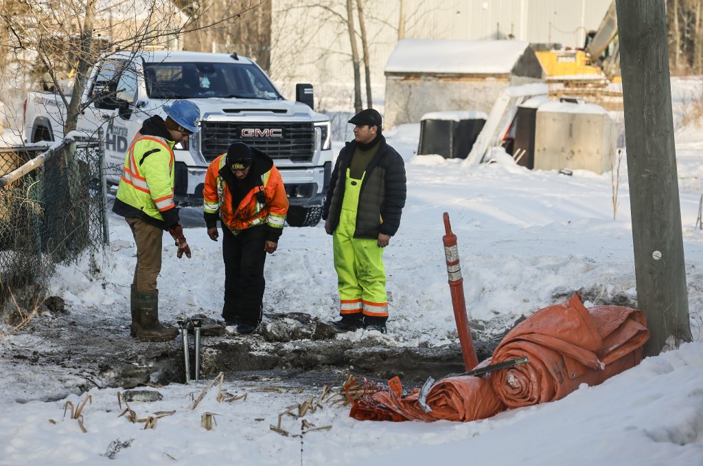 ‘Our warnings weren’t heard’: Proposed class action filed by Manitoba Cree Nation after winter power outage