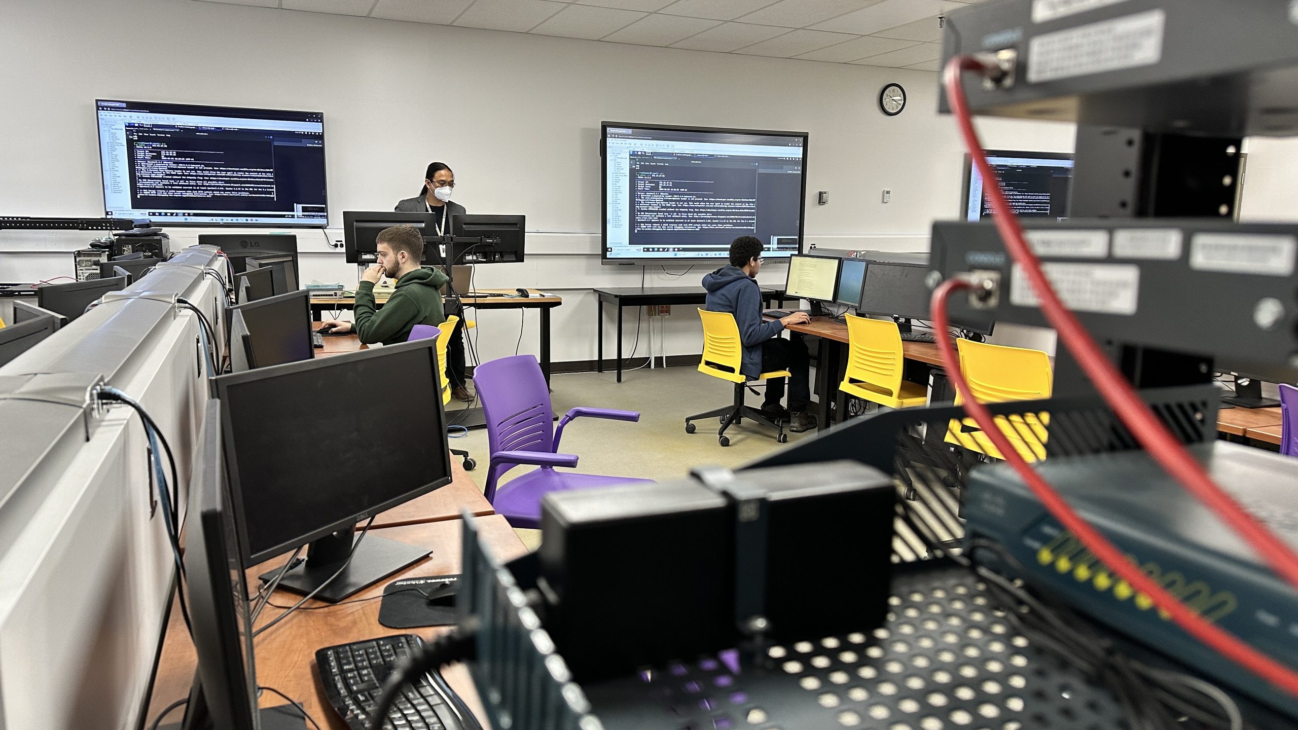 Manitoba program arms students with cybersecurity skills