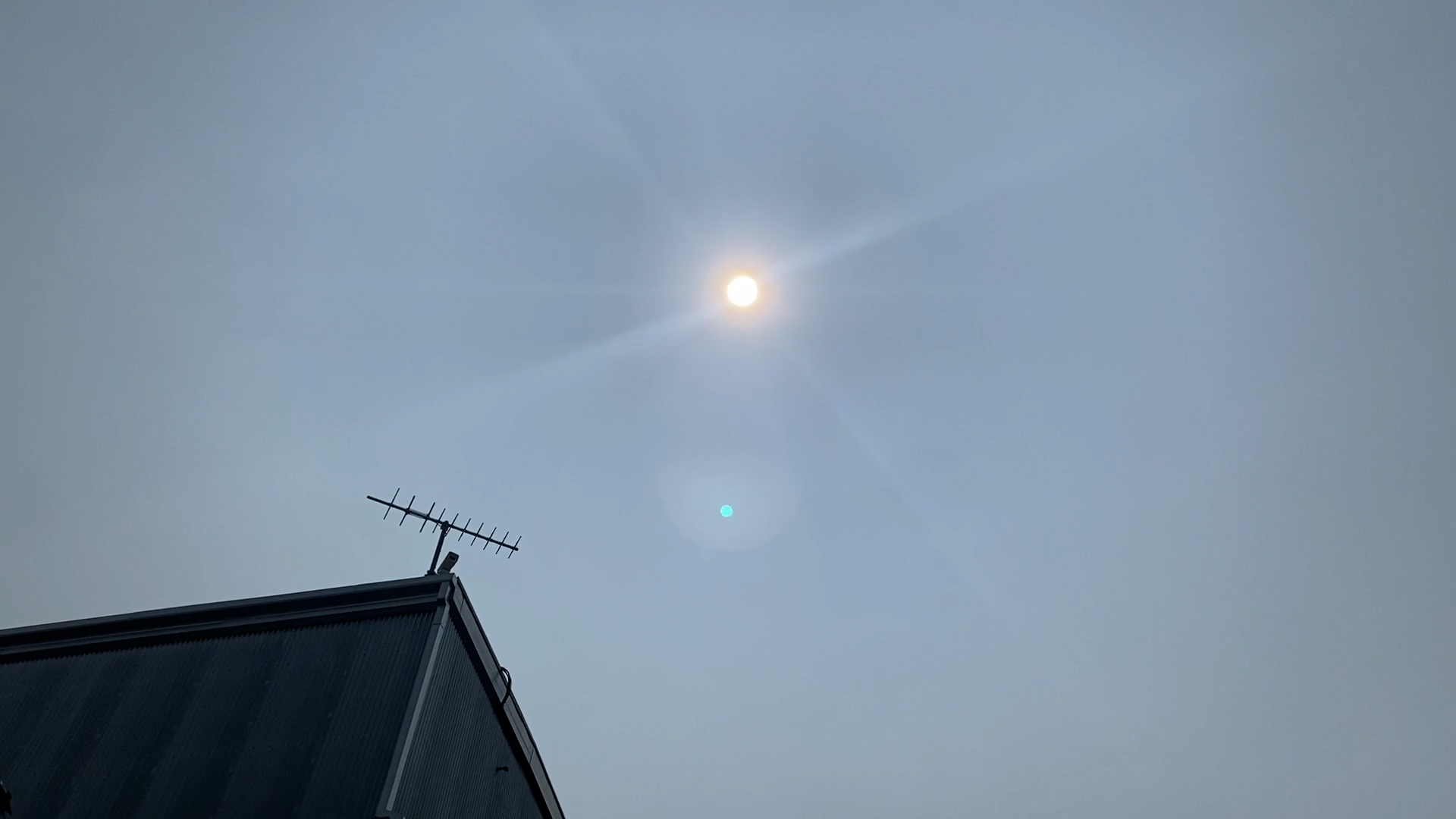 Wildfire smoke keeps northern Manitoba under air quality warnings