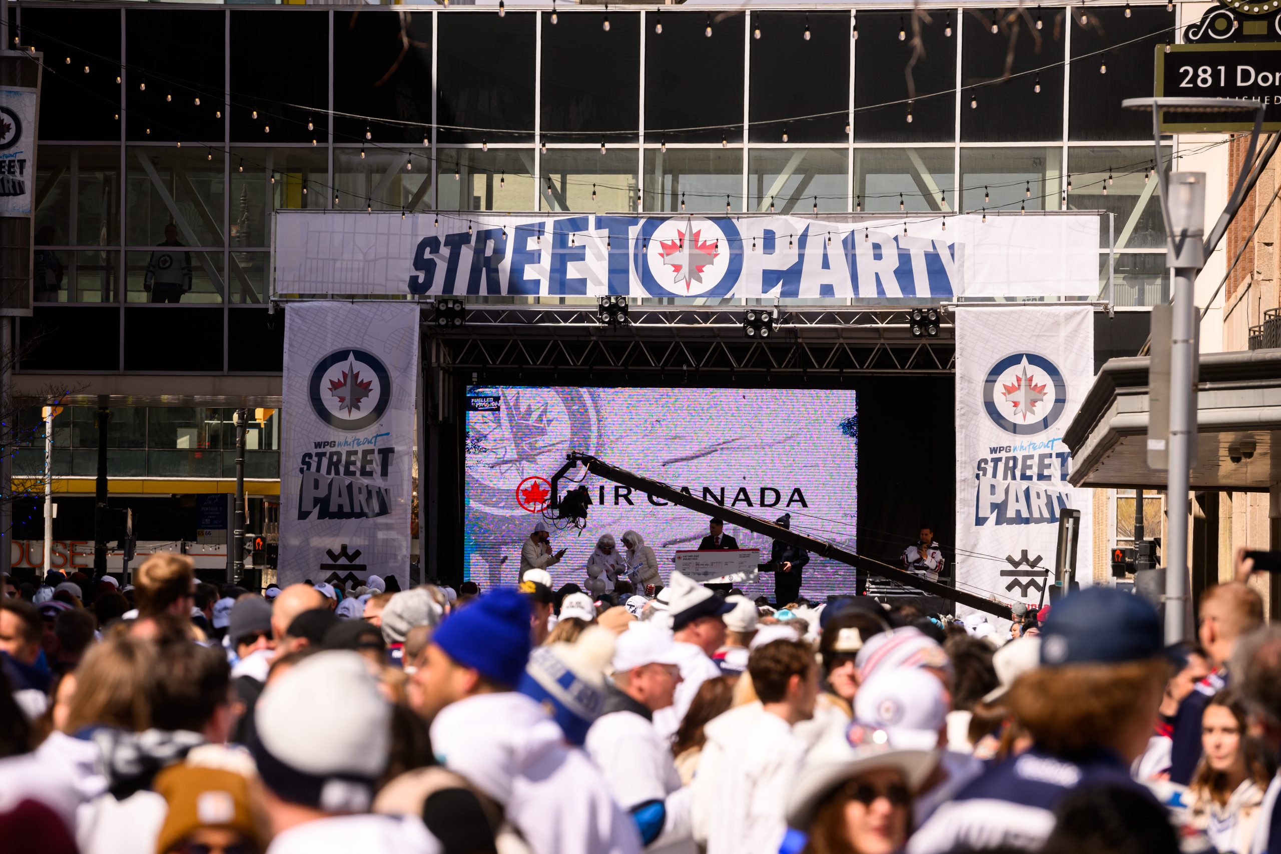 Fans, Winnipeg Jets