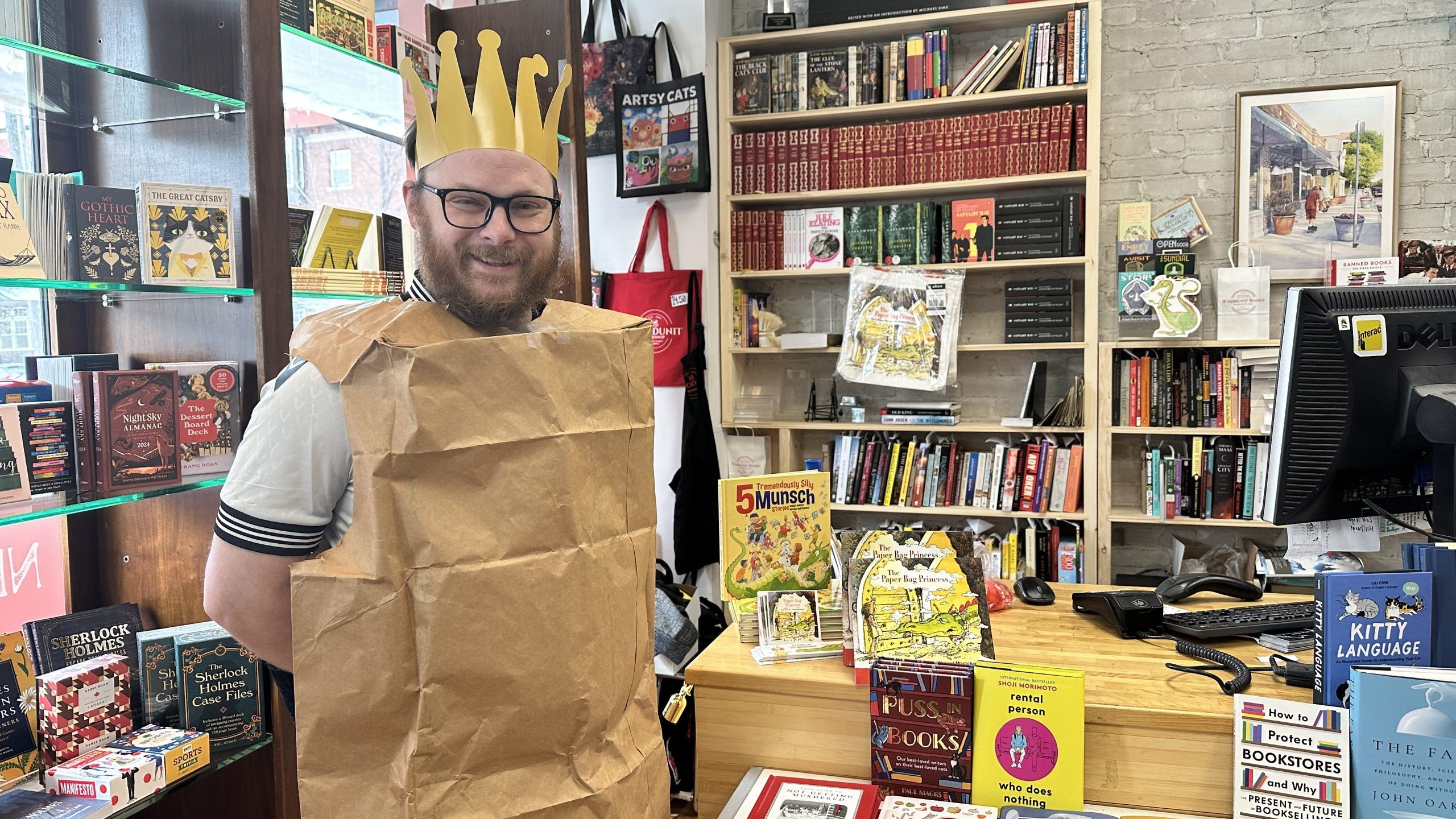 Paper Bag Princess day Winnipeg book lovers celebrate Robert Munsch