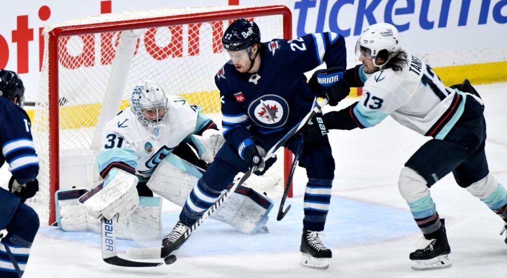 Jets clinch home-ice advantage vs. Avalanche with win over Kraken