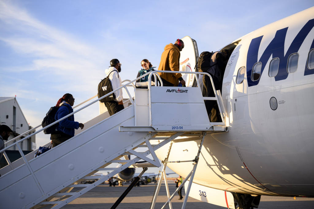 Winnipeg Blue Bombers head to Vancouver for 111th Grey Cup